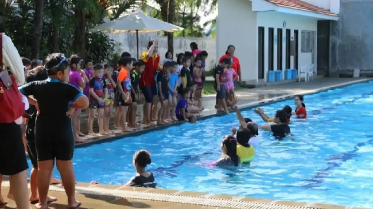 Tirtasani Waterpark, Surganya Bermain Air Bareng Keluarga di Kabupaten Malang