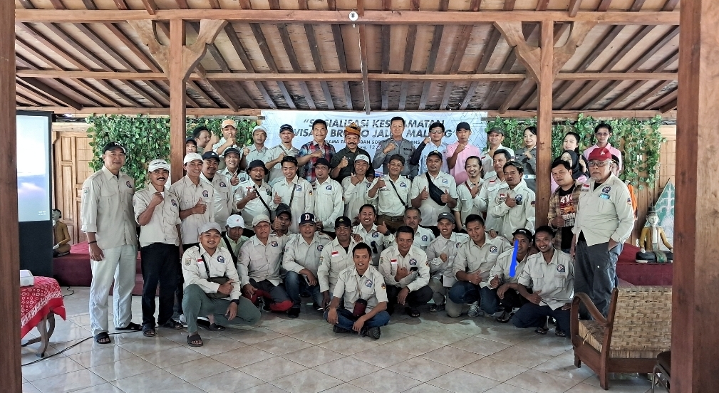 Rawan Kecelakaan, Paguyuban Jeep Bromo Kolaborasi Dengan Disparbud Sosialisasi Keselamatan Wisata